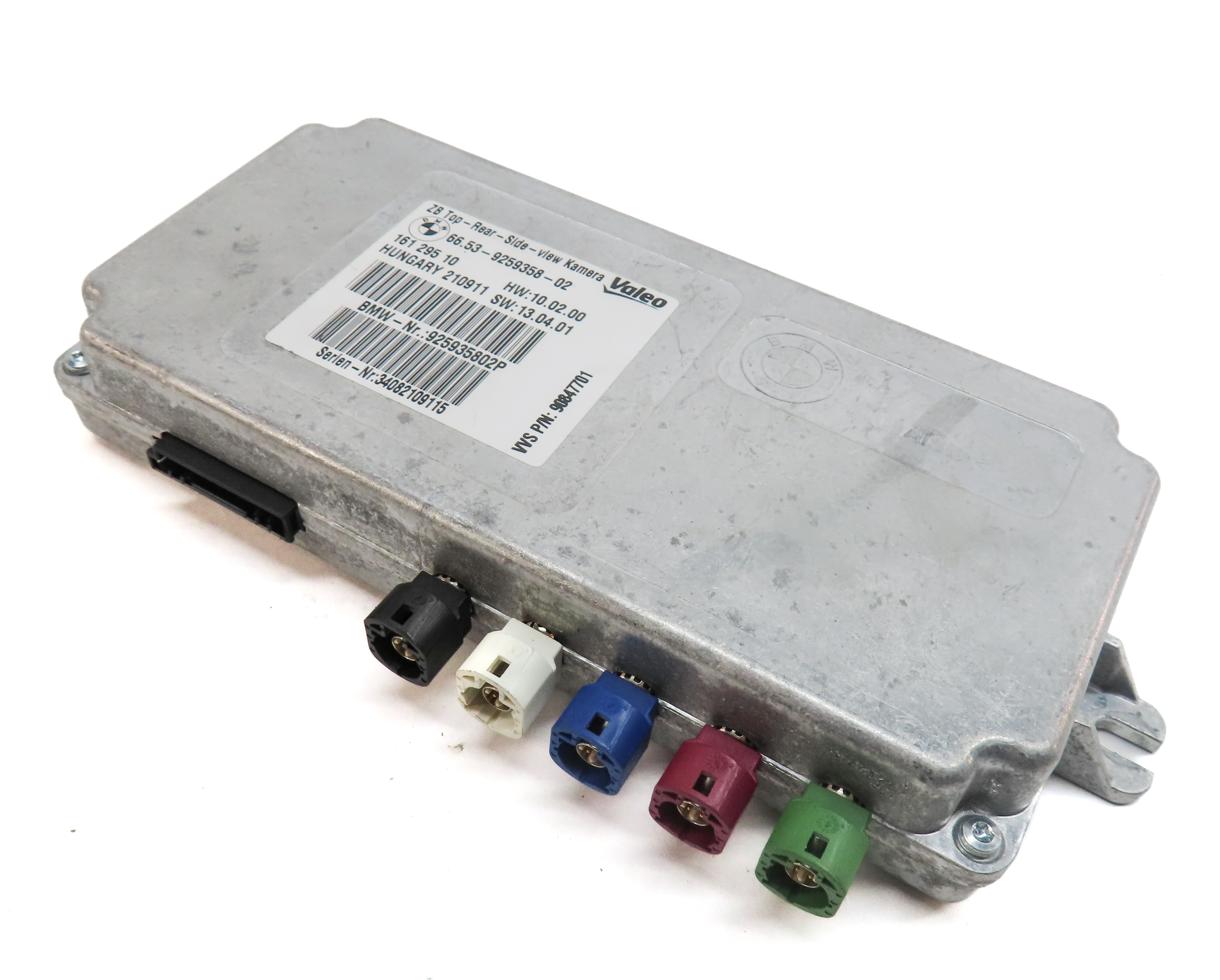 10-17 BMW 3 5 6 7 SERIES (F01 F07 F10 F12 F30) SURROUND SIDE VIEW CAMERA MODULE — exact item pictured